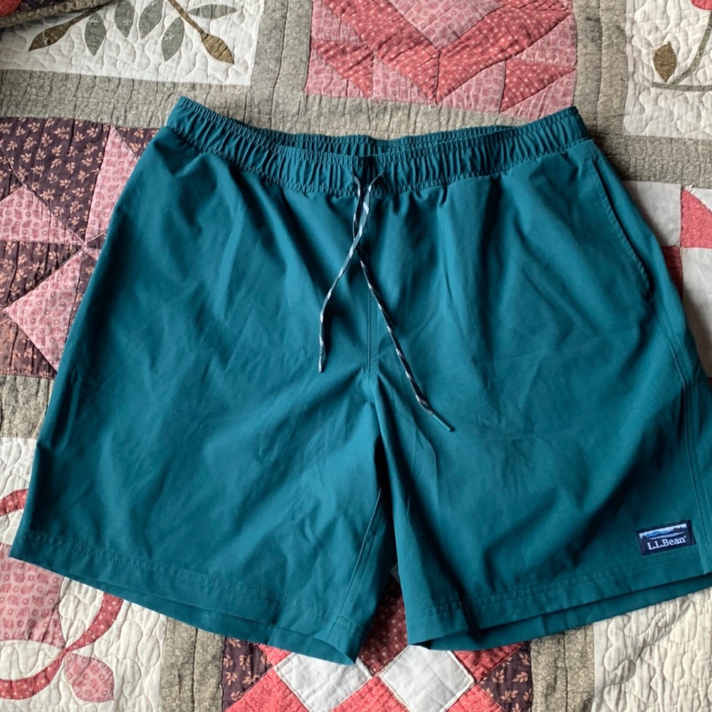L.L. Bean Vacationland Stretch swimtrunks